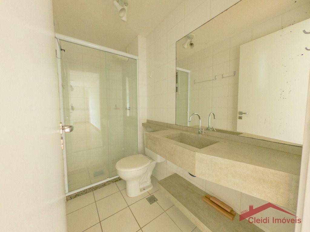 Apartamento para alugar com 2 quartos, 60m² - Foto 12