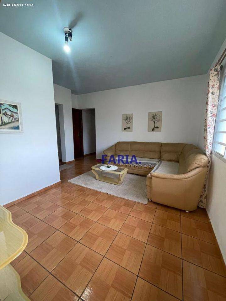 Casa à venda com 4 quartos, 332m² - Foto 10