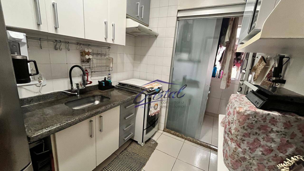 Apartamento à venda com 3 quartos, 54m² - Foto 4