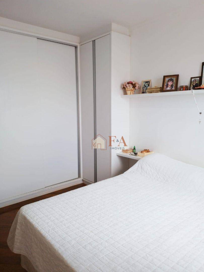 Apartamento à venda com 3 quartos, 117m² - Foto 15