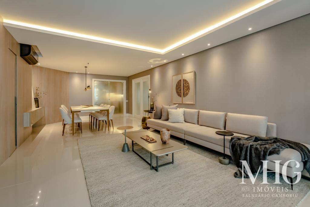 Apartamento à venda com 4 quartos, 207m² - Foto 12