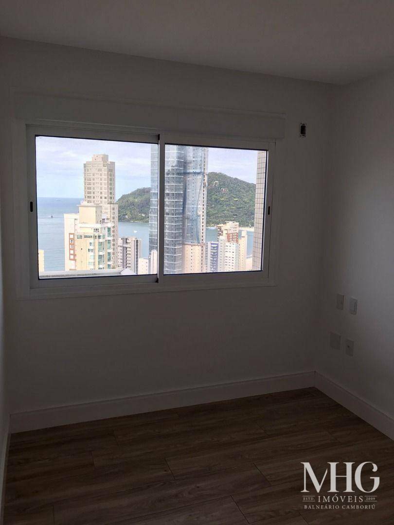 Apartamento à venda com 4 quartos, 293m² - Foto 5