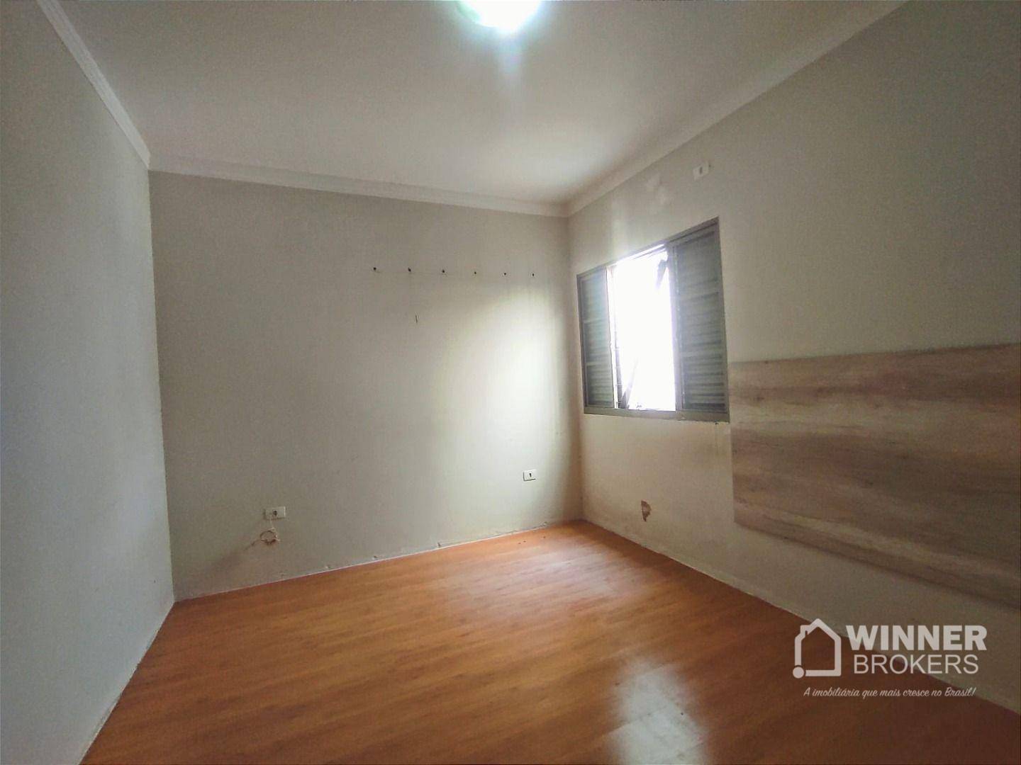 Casa à venda com 3 quartos, 101m² - Foto 8