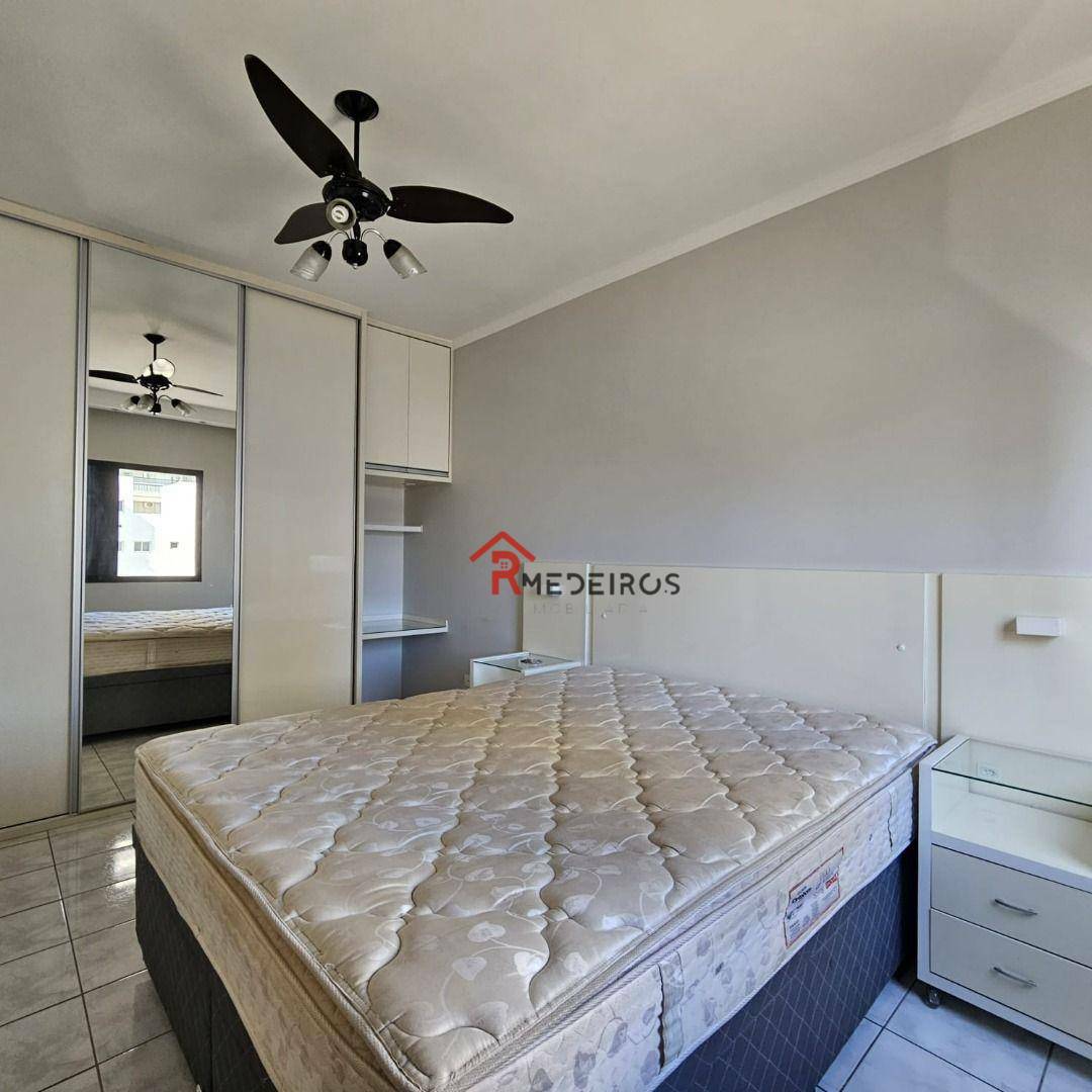 Apartamento à venda com 1 quarto, 45m² - Foto 12