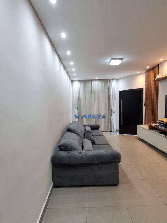 Sobrado à venda com 3 quartos, 220m² - Foto 42