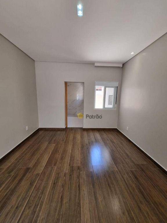 Sobrado à venda com 4 quartos, 270m² - Foto 15