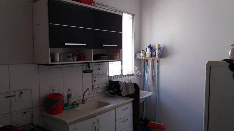 Apartamento à venda com 2 quartos, 46m² - Foto 4