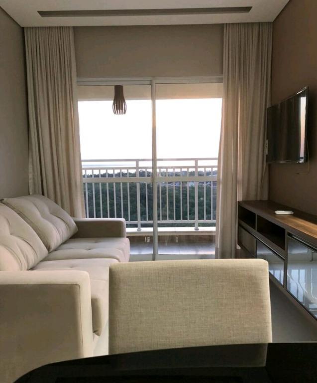 Apartamento à venda com 2 quartos, 67m² - Foto 2