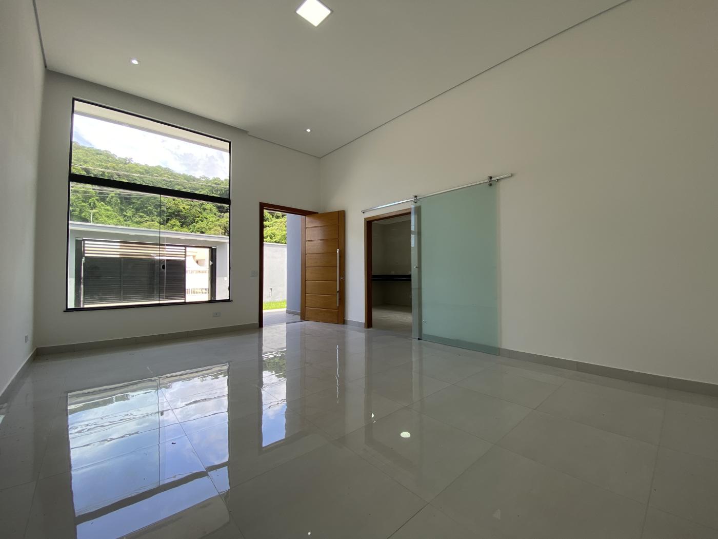 Casa à venda com 3 quartos, 131m² - Foto 8