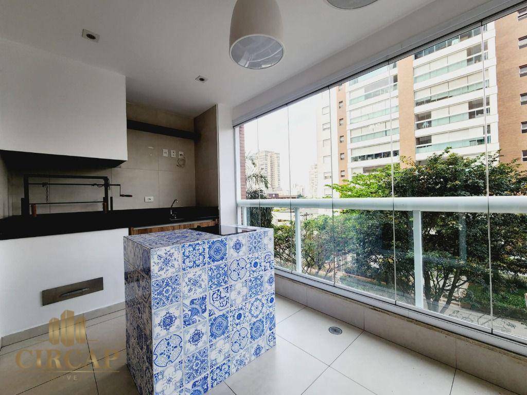 Apartamento à venda com 3 quartos, 161m² - Foto 6