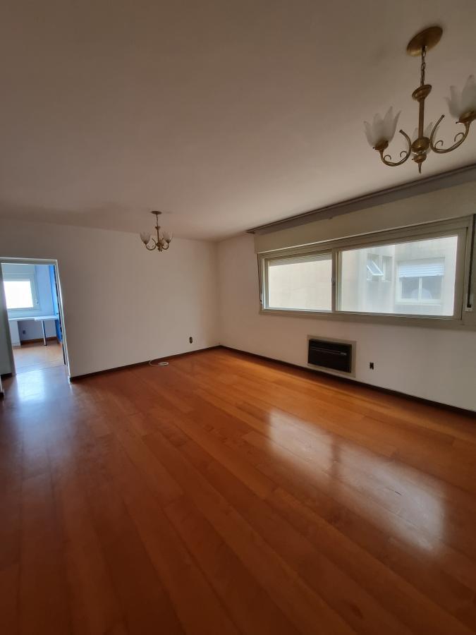 Apartamento à venda com 3 quartos, 115m² - Foto 3