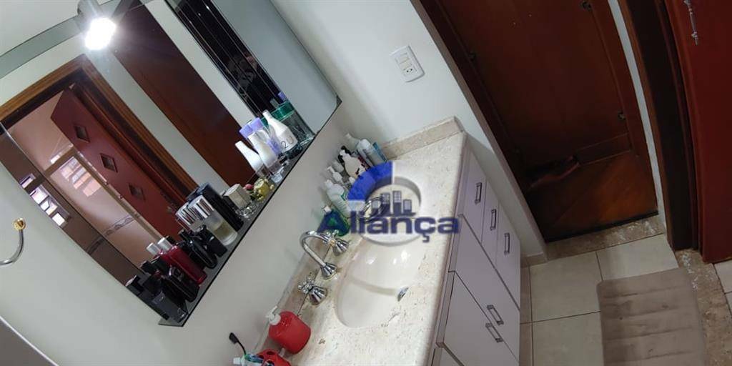 Sobrado à venda com 3 quartos, 157m² - Foto 9