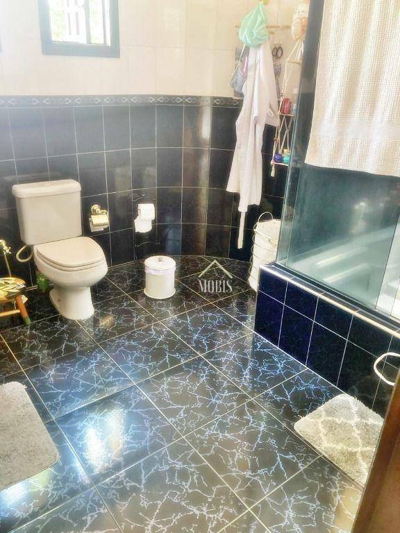 Sobrado à venda com 3 quartos, 313m² - Foto 37