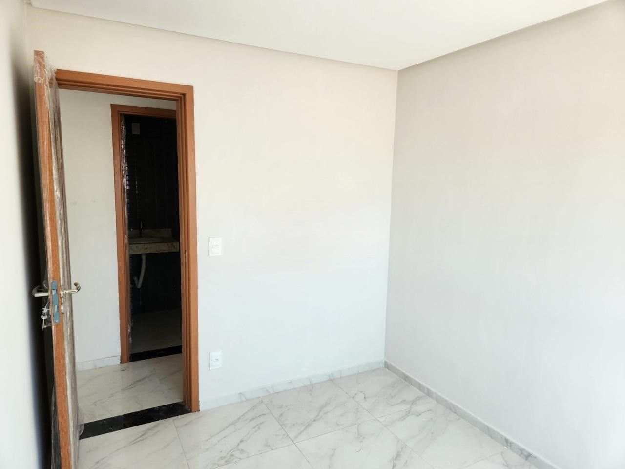 Apartamento à venda com 3 quartos, 63m² - Foto 8