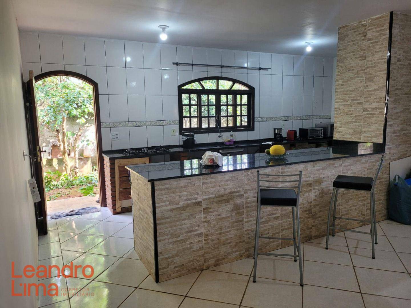 Chácara à venda com 3 quartos, 1000M2 - Foto 3