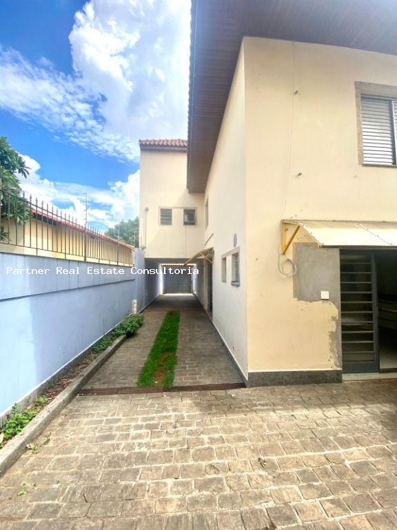 Casa à venda com 3 quartos, 300m² - Foto 19