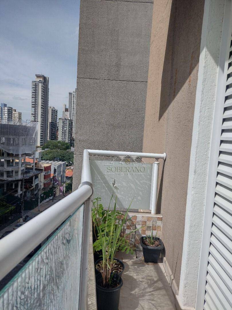 Apartamento à venda com 3 quartos, 202m² - Foto 4