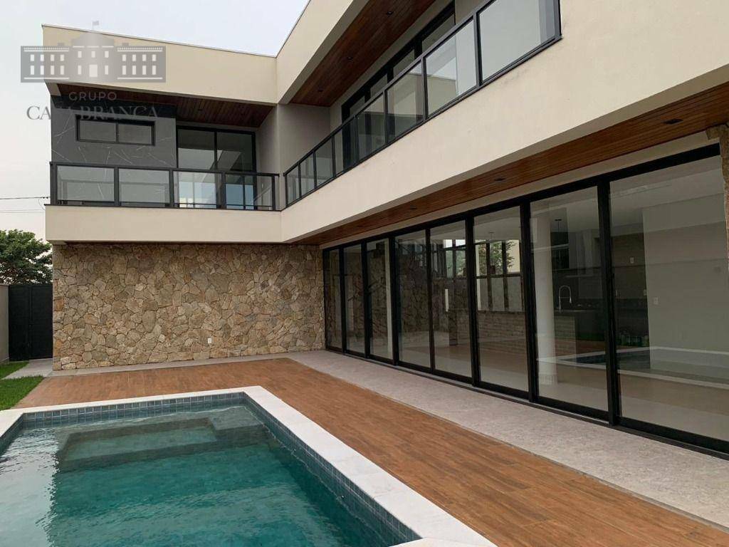 Sobrado à venda com 3 quartos, 336m² - Foto 4