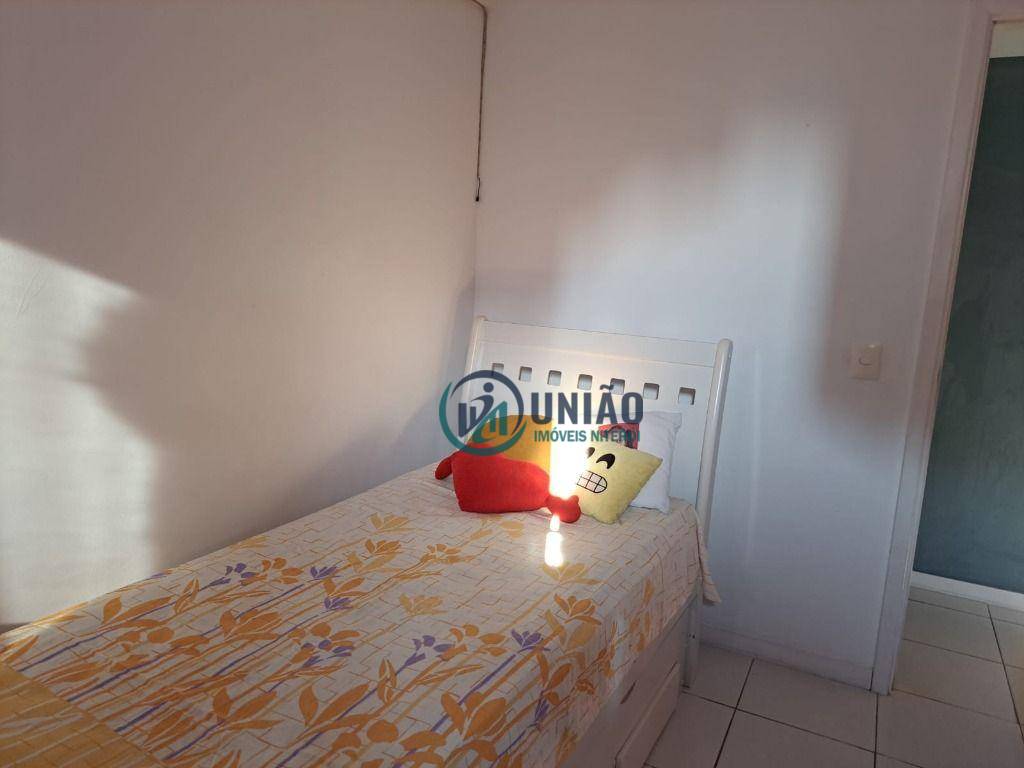 Apartamento à venda com 3 quartos, 83m² - Foto 13