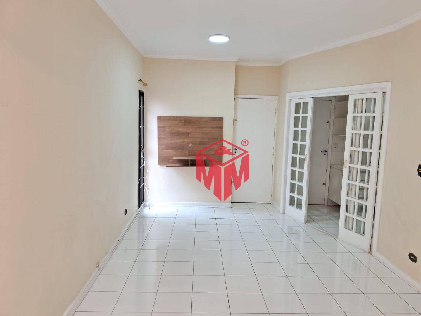 Apartamento à venda e aluguel com 3 quartos, 94m² - Foto 1