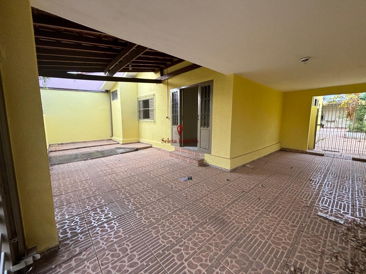 Casa à venda com 3 quartos, 120m² - Foto 3