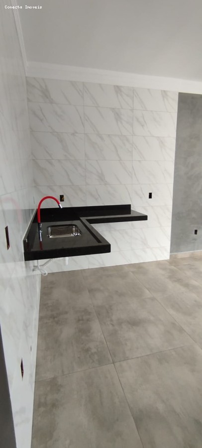 Casa à venda com 2 quartos, 53m² - Foto 17