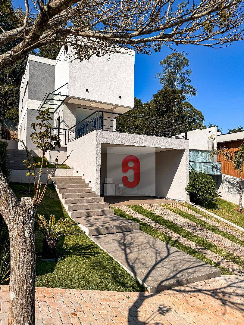 Casa, 3 quartos, 289 m² - Foto 1