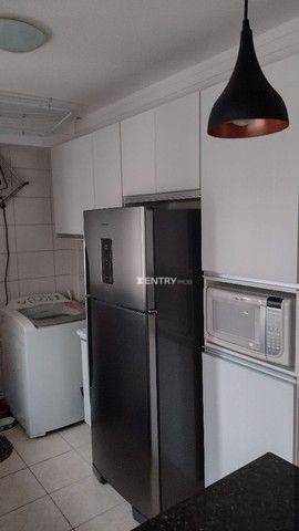 Apartamento à venda com 2 quartos, 49m² - Foto 2