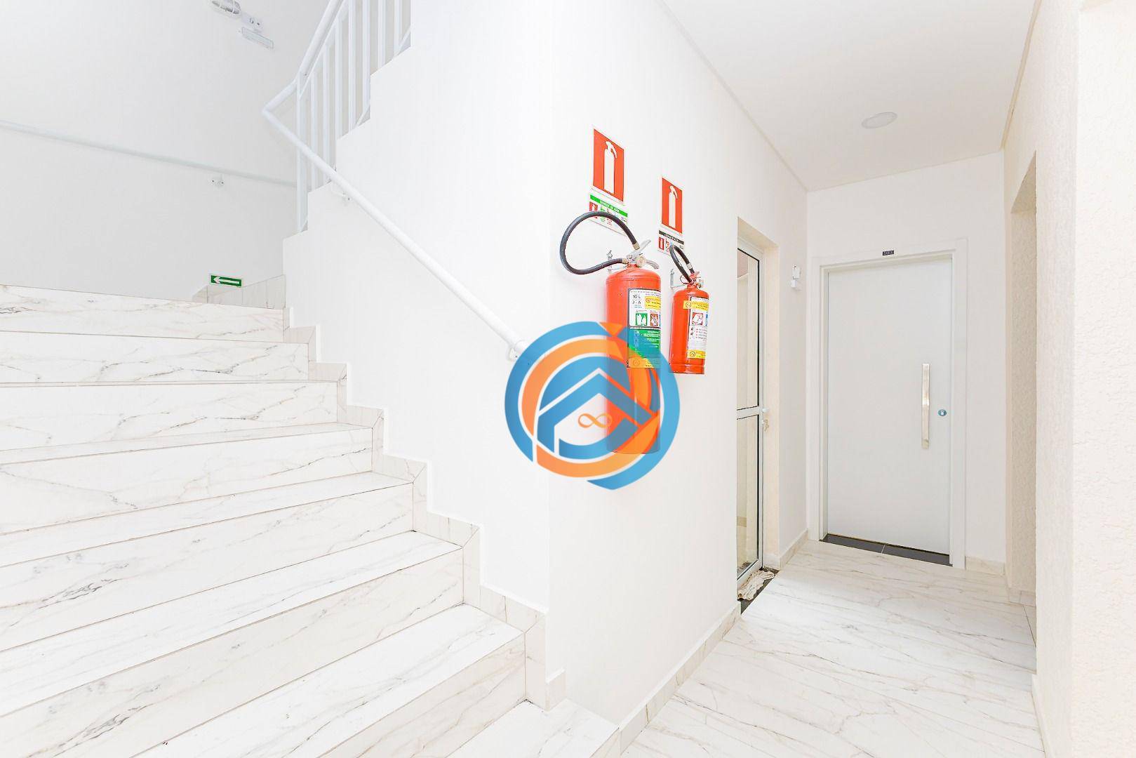Apartamento à venda com 2 quartos, 60m² - Foto 33