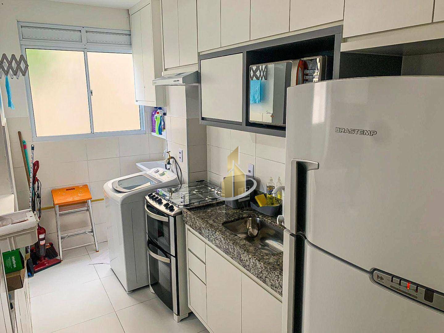 Apartamento à venda com 2 quartos, 44m² - Foto 4