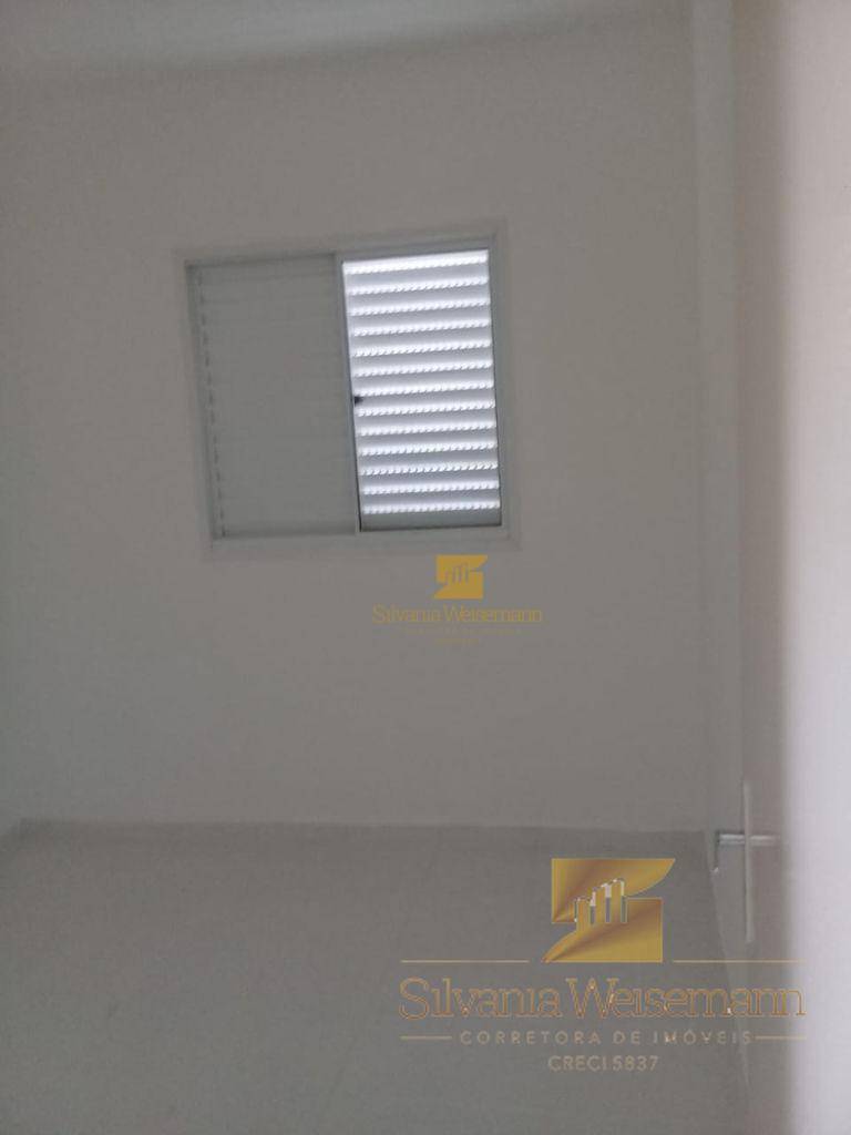 Apartamento à venda com 2 quartos, 50m² - Foto 5