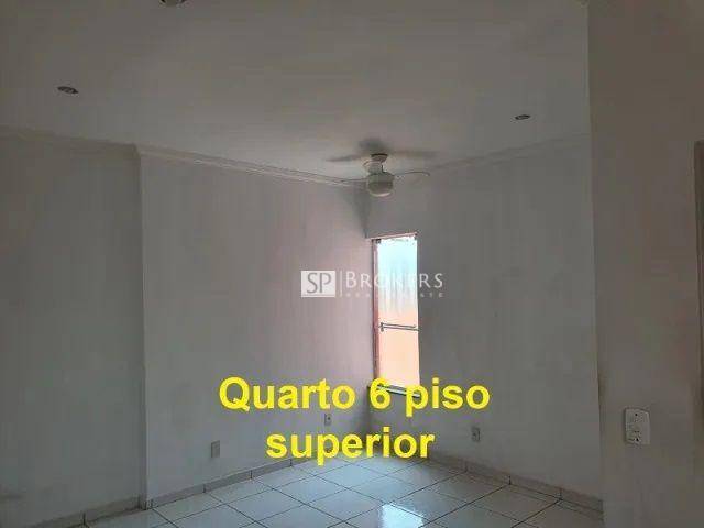 Casa à venda com 8 quartos, 275m² - Foto 17