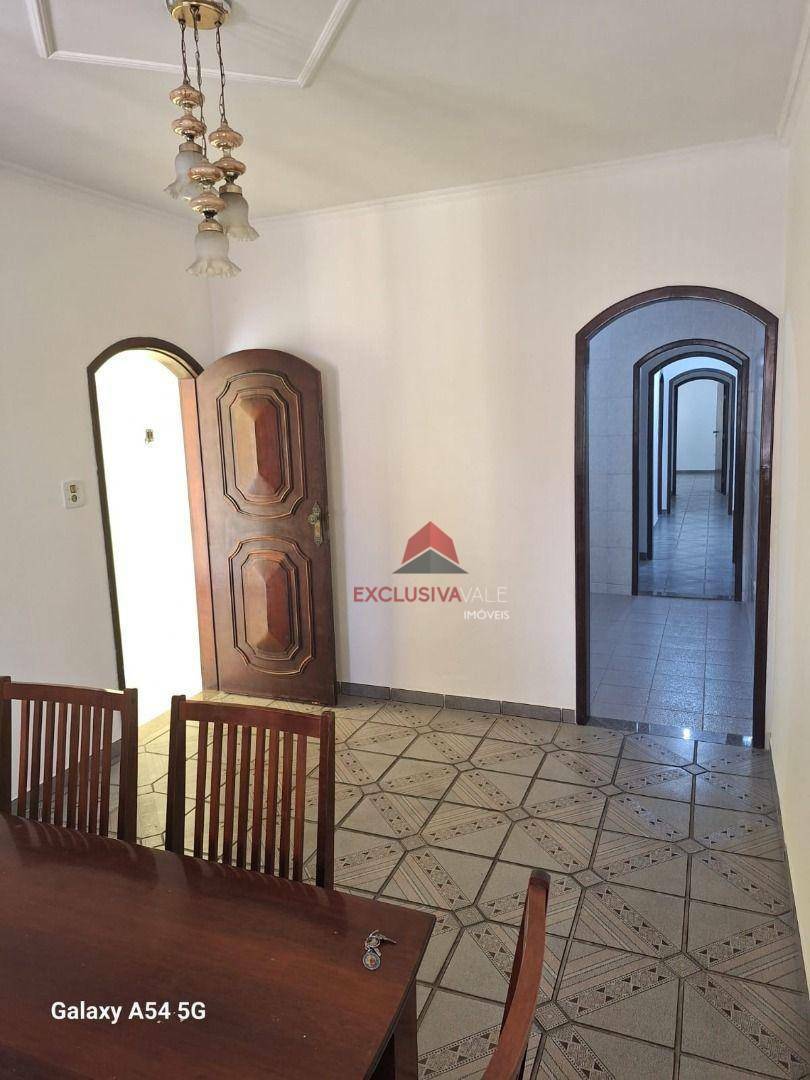 Casa à venda com 3 quartos, 94m² - Foto 8