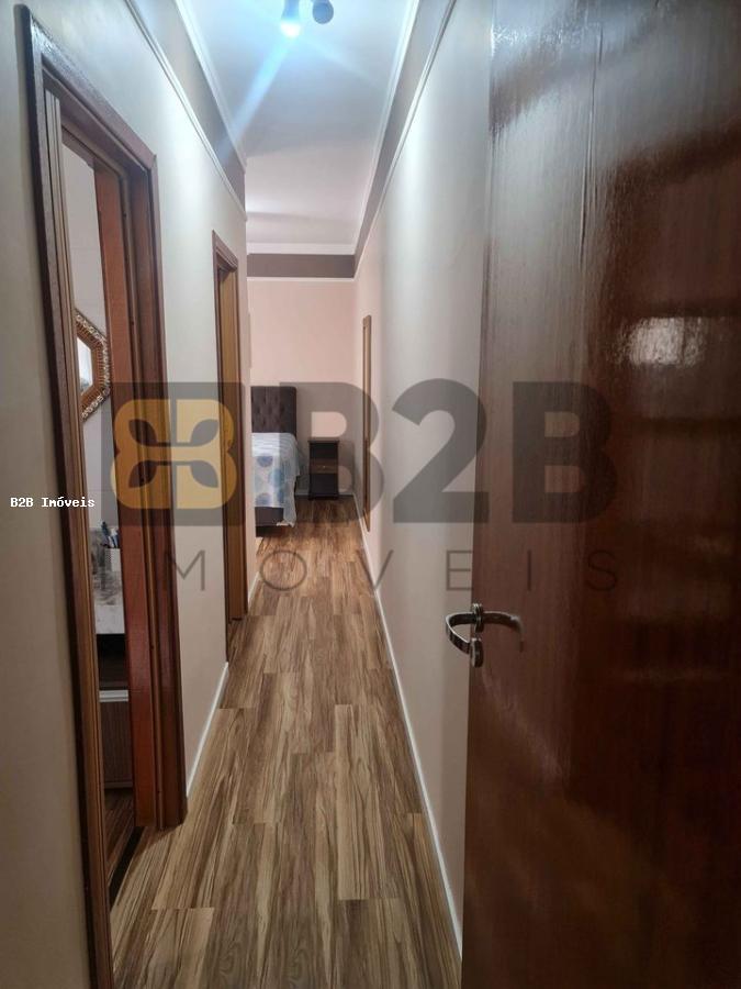 Casa à venda com 3 quartos, 139m² - Foto 9