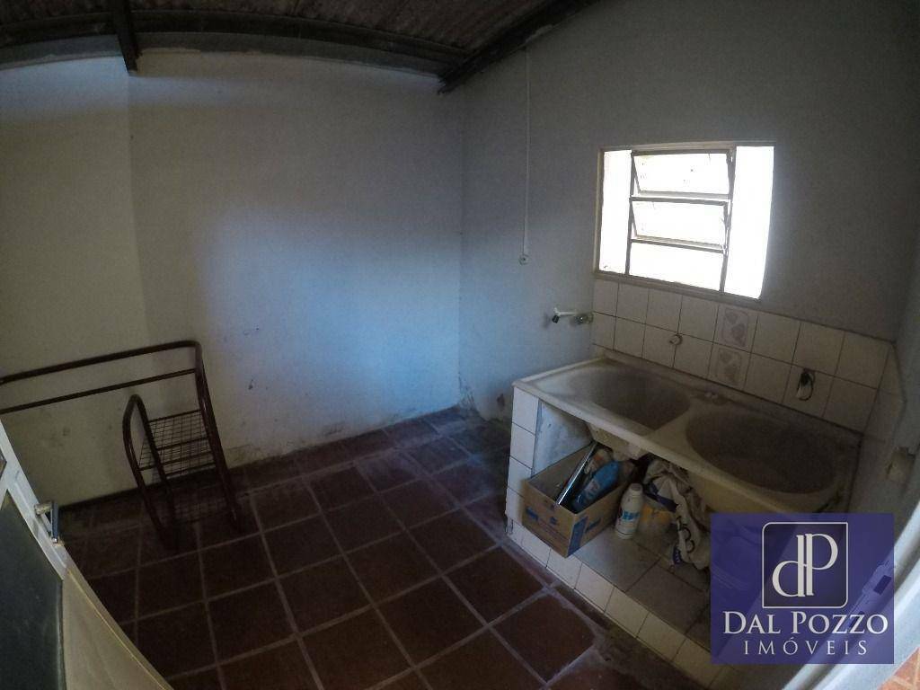 Casa à venda com 2 quartos, 162m² - Foto 14