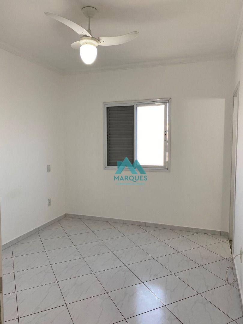 Apartamento à venda com 3 quartos, 78m² - Foto 7