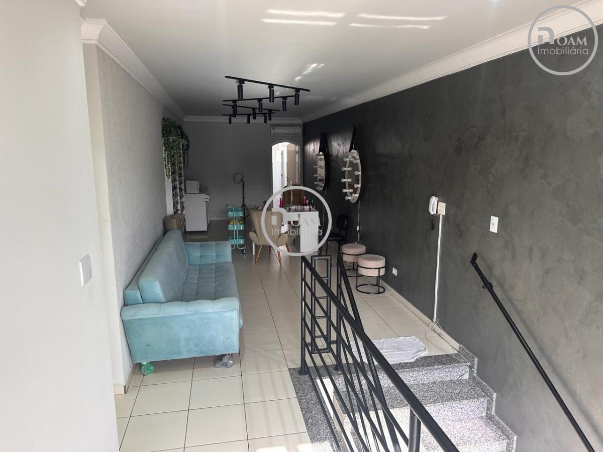 Casa para alugar com 3 quartos, 560m² - Foto 17