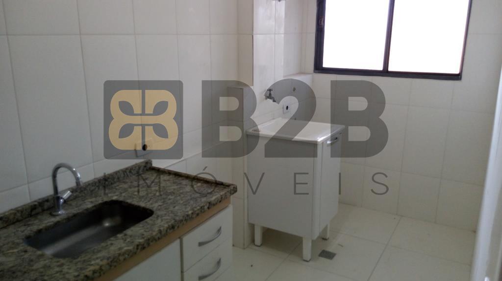 Apartamento à venda com 2 quartos, 48m² - Foto 13