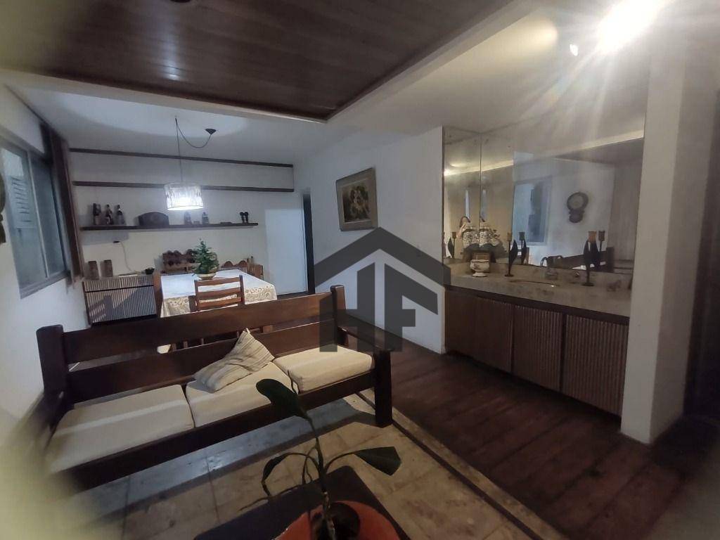 Apartamento à venda com 3 quartos, 162m² - Foto 4