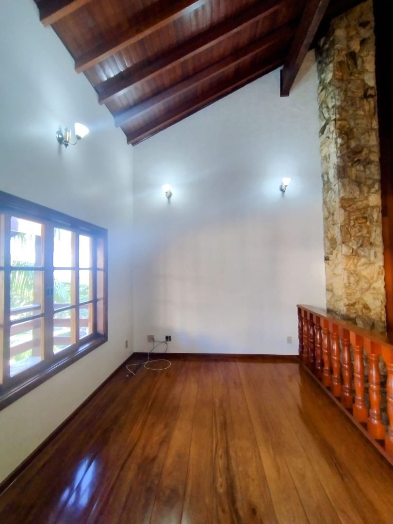 Casa de Condomínio à venda e aluguel com 4 quartos, 255m² - Foto 22