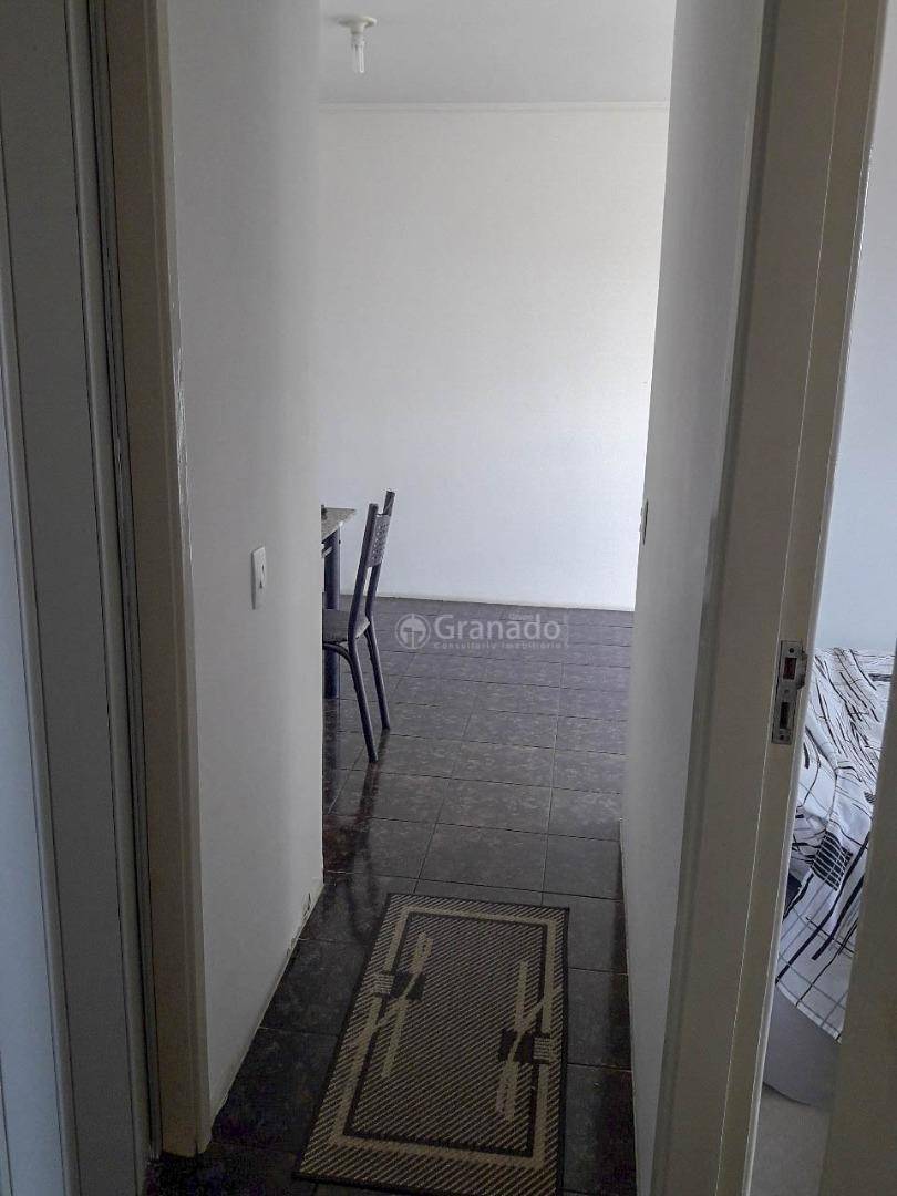 Apartamento à venda com 2 quartos, 50m² - Foto 3