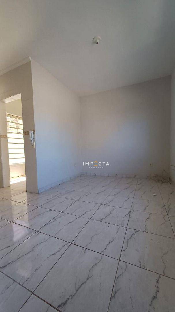 Apartamento à venda com 2 quartos, 70m² - Foto 15