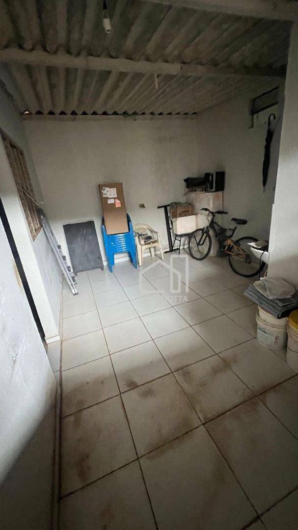 Casa à venda com 3 quartos, 250M2 - Foto 4