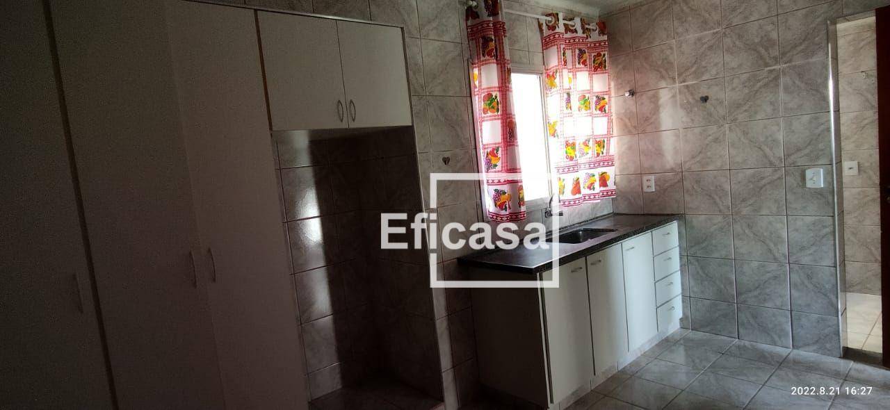 Apartamento à venda com 2 quartos, 69m² - Foto 5