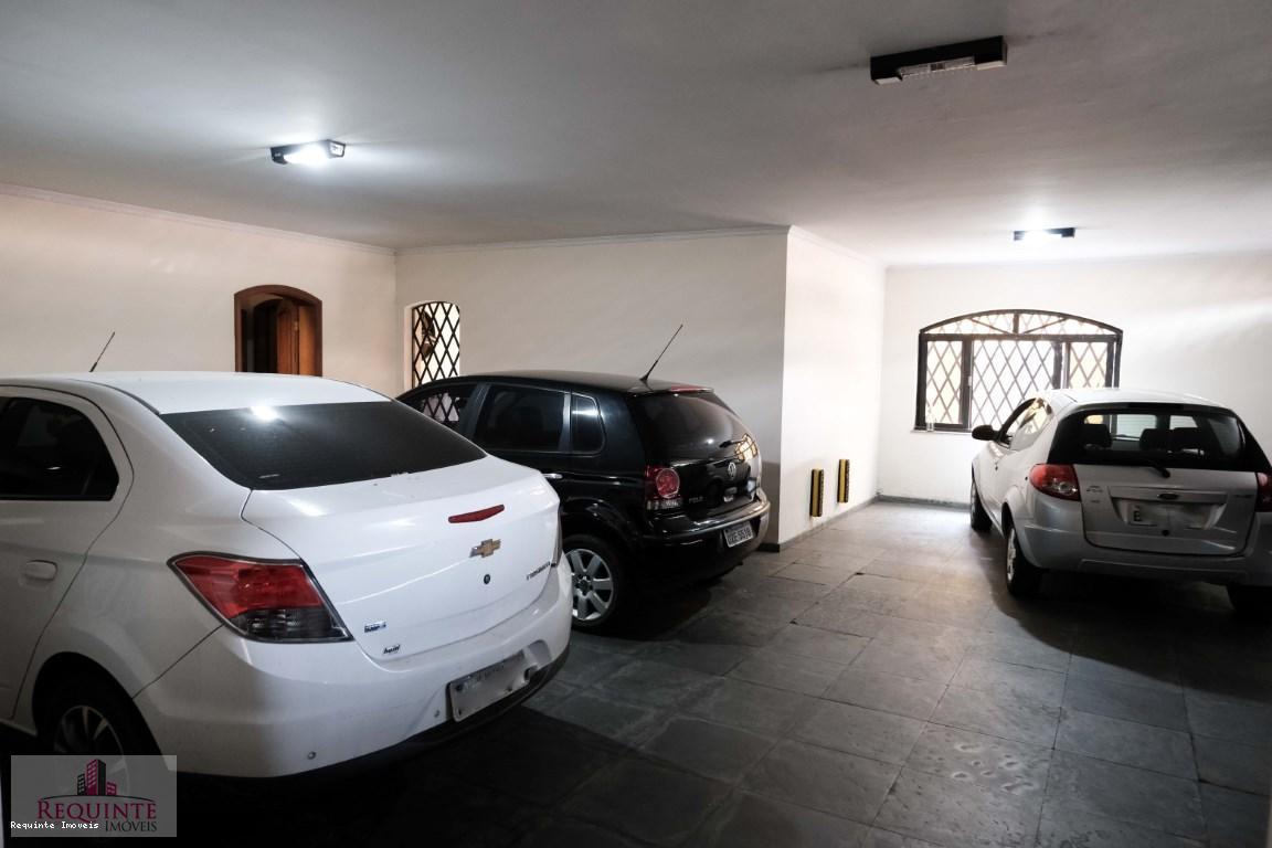 Sobrado à venda com 4 quartos, 540m² - Foto 35