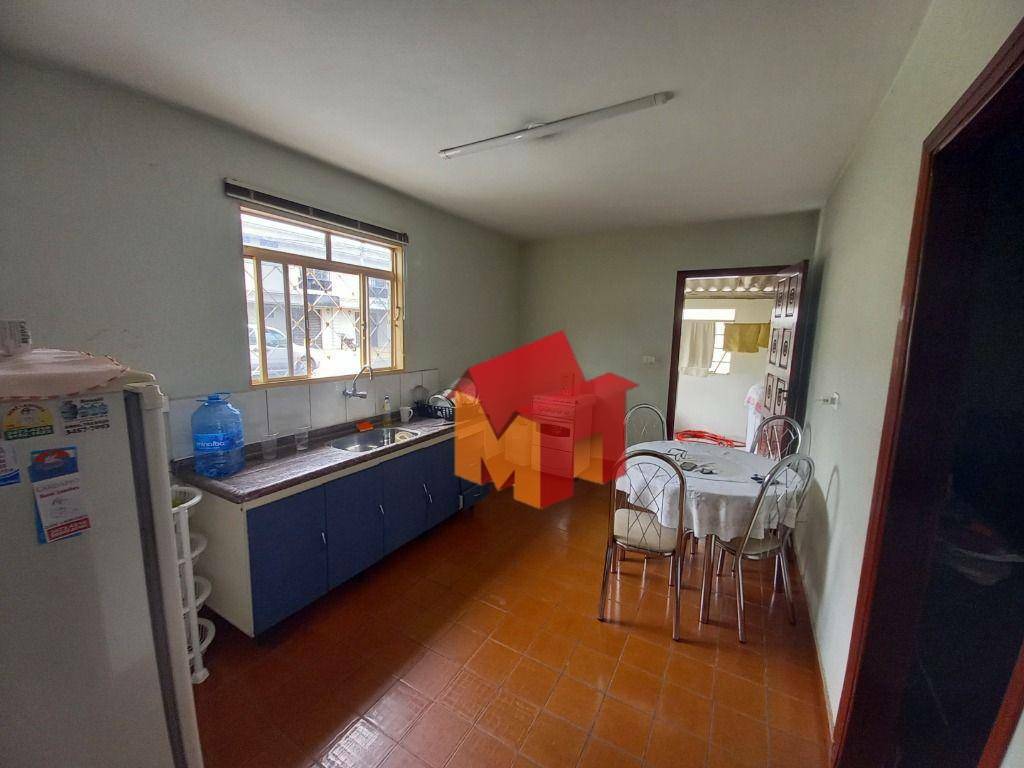 Casa à venda com 2 quartos, 50m² - Foto 12