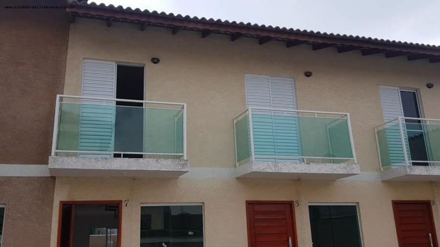 Casa à venda com 2 quartos, 60m² - Foto 1