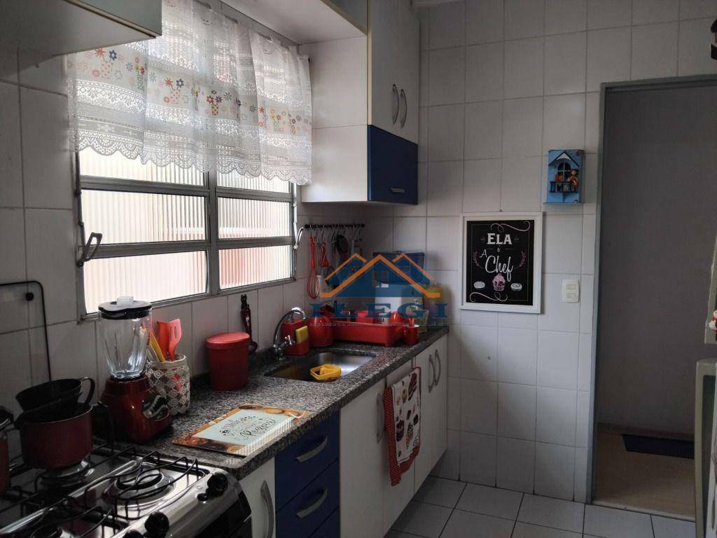 Apartamento à venda com 2 quartos, 60m² - Foto 8