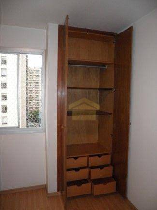 Apartamento para alugar com 3 quartos, 90m² - Foto 13