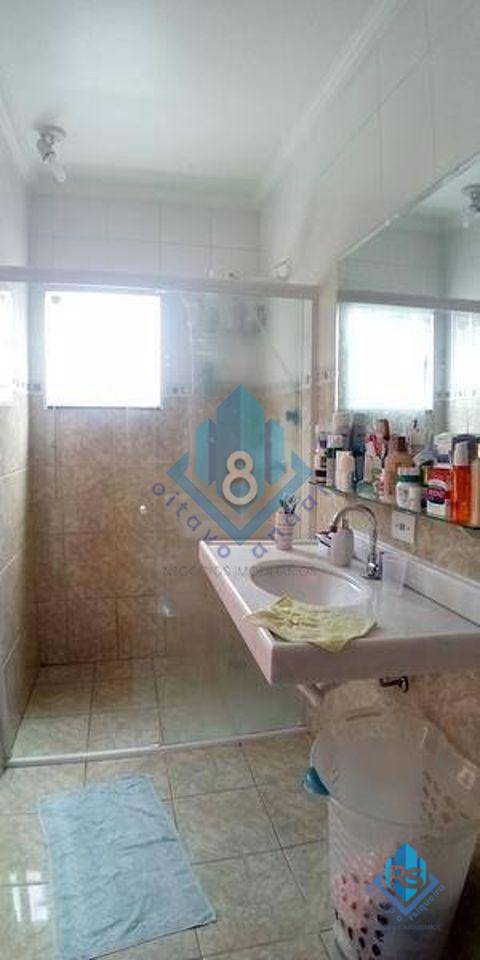 Casa à venda com 4 quartos, 300m² - Foto 9